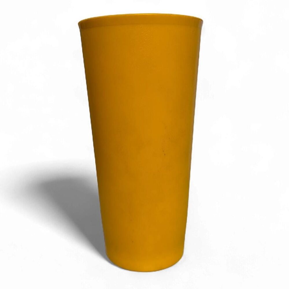 Tupperware Yellow and Gold Dinnerware